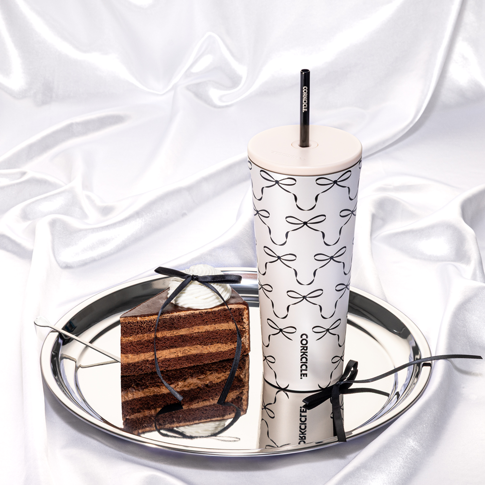 cold-cup-l0 2a98a7269432--2224PBBC-lifestyle.png