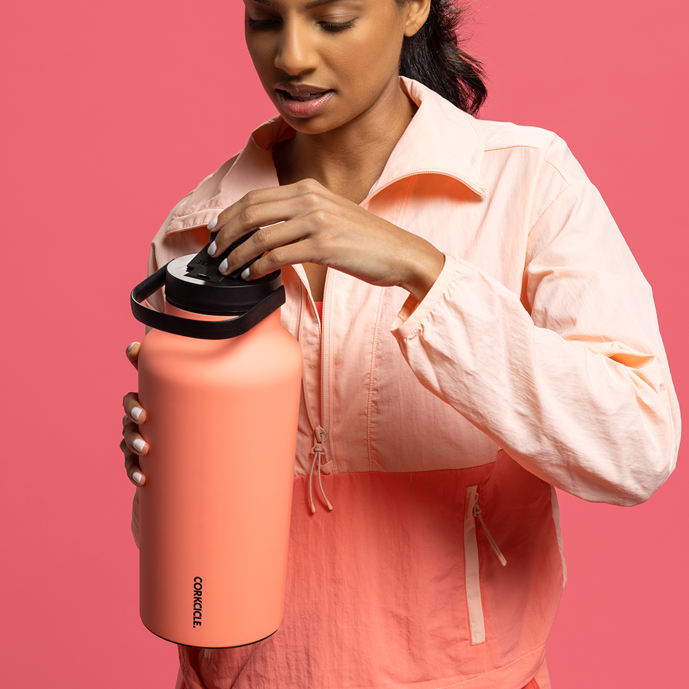 series-a-sport-jug-e2 968dacb42298--05.png