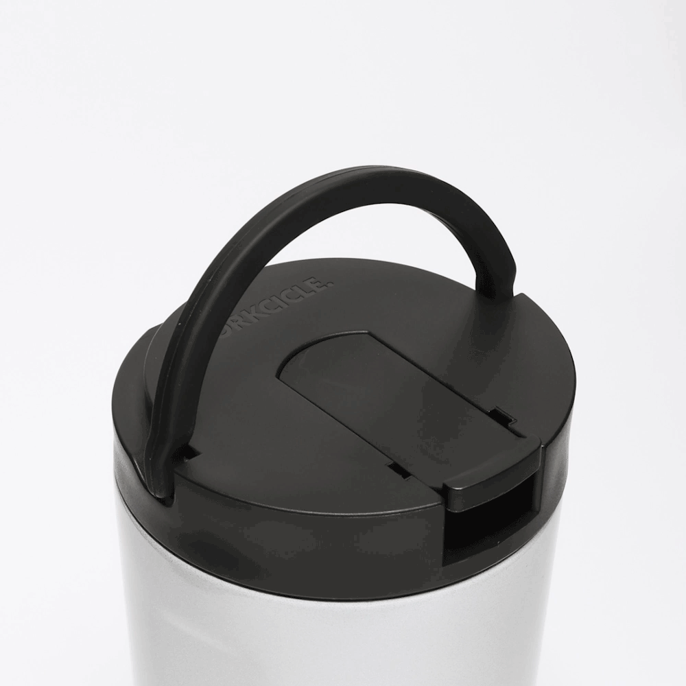 disney-kids-cup-s6 Kids_Cup_28_0906b7b6-4acf-4cb6-8c0d-d15f57c40b85.gif