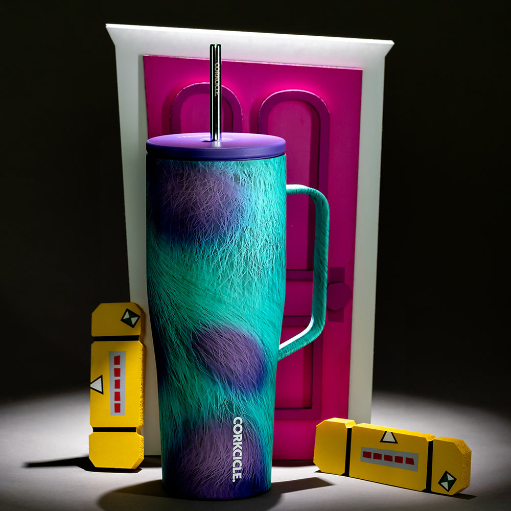 disney-pixar-cold-cup-xl-z2 MonstersInc-Lifestyle-PDP2.jpg